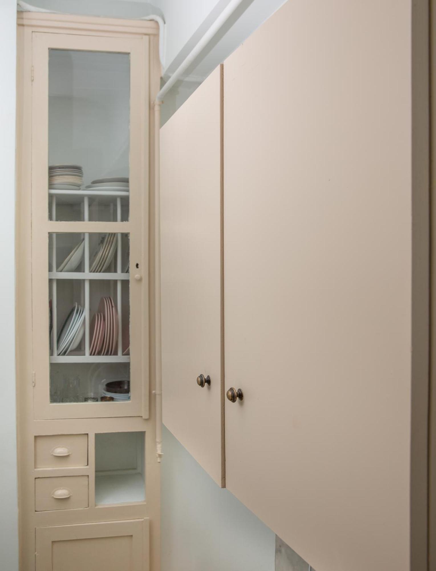 Downtown Quiet Apartment On A Pedestrian Street アテネ エクステリア 写真